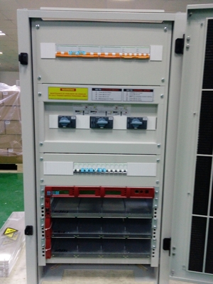 TSI Bravo 24/230 Dc Ac Inverters 1.5kva 1.2kw 24Vdc Đối với điện áp DC thấp P/N T321720201